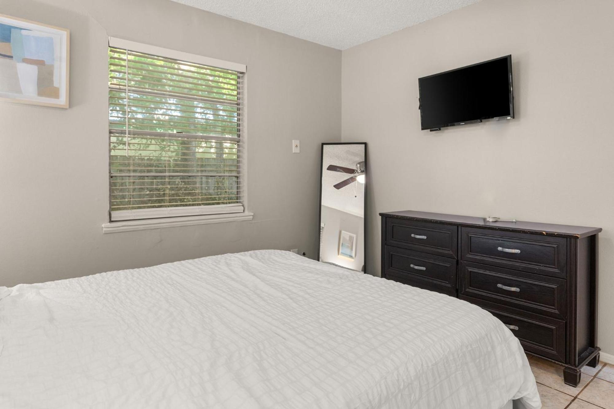 Cozy 3 Bedroom With Hot Tub 2 Min Away From Lackland San Antonio Extérieur photo